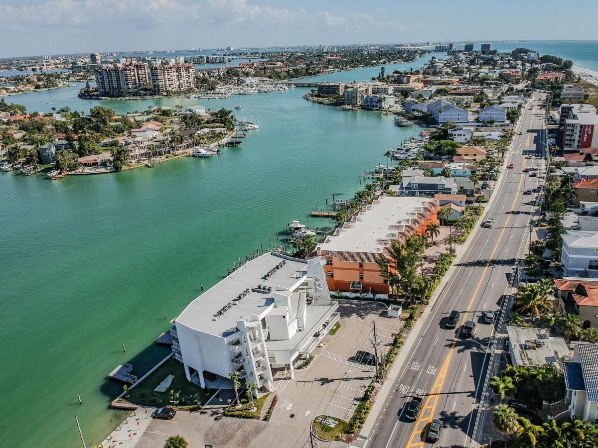 Oceana 305 East Villa St. Pete Beach Exteriör bild
