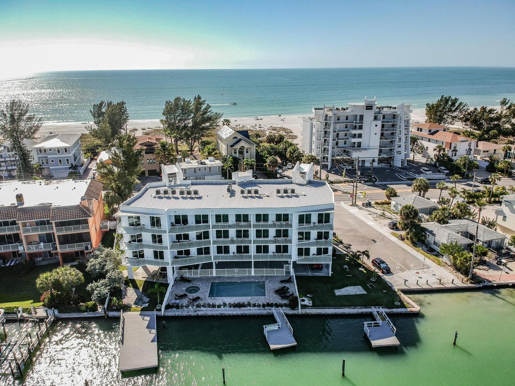 Oceana 305 East Villa St. Pete Beach Exteriör bild